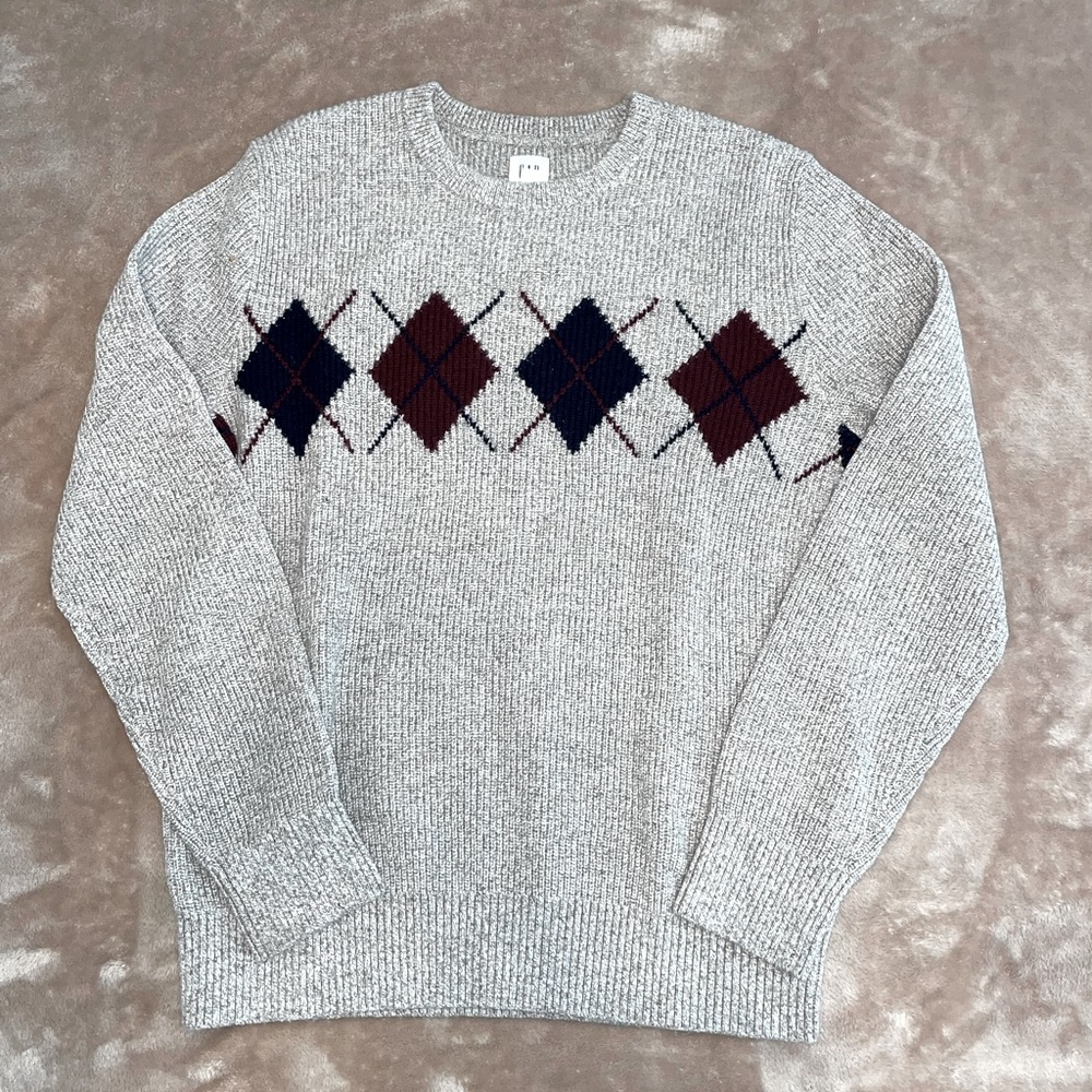 GAP ARGYLE SWEATER